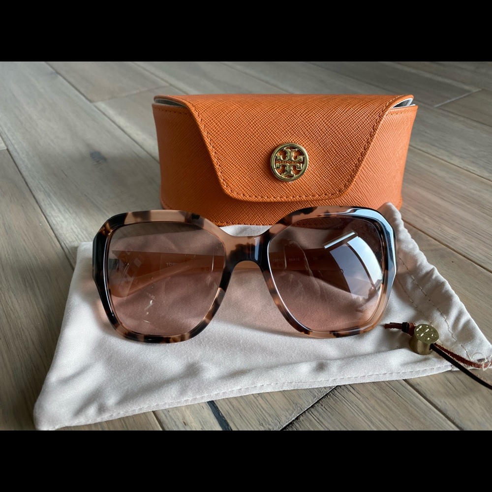 Tory Burch Reva 56mm Square sunglasses